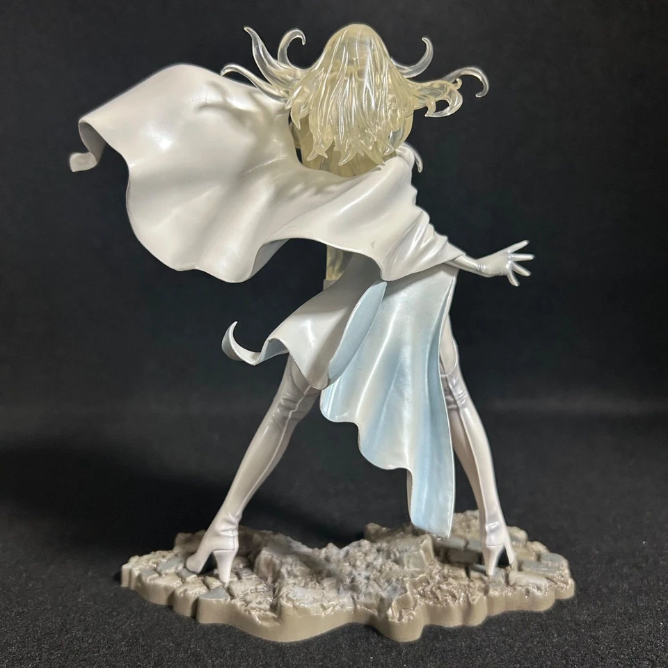 Estatua Kotobukiya Bishoujo Emma Frost SDCC Exclusiva 1/8 Marvel X-Men SIN CAJA Foto 4 de 4