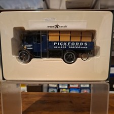 Corgi 150 Scale 80205 - Foden Dropside Wagon With Crates Pickfords