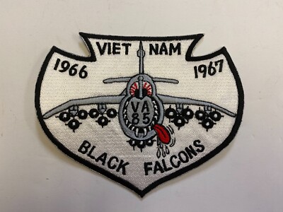 PK3223 Original Vietnam Era US Navy Japanese Made Patch VA85 Black Falcons IR43C