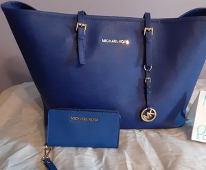 michael kors cobalt blue bag