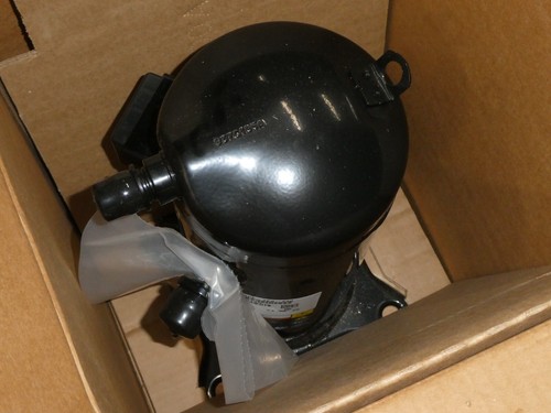 Copeland Scroll Compressor ZB29KCE-TF5-240 4 HP, 200-230V, 3 PH - Picture 4 of 5