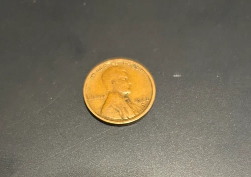 1922-D Lincoln Wheat Cent - Semi Key Date