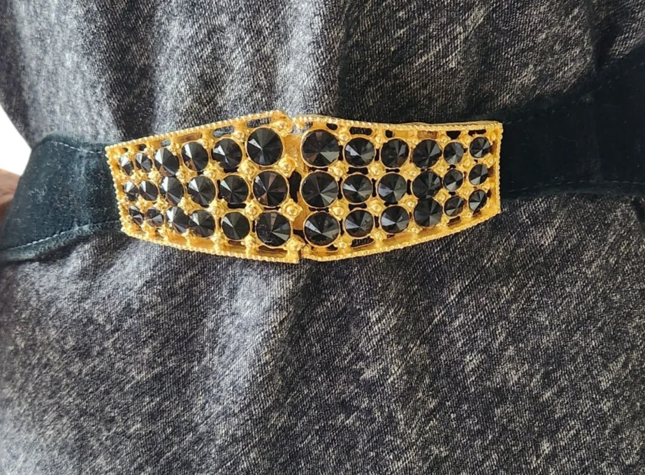 Vintage Carlisle Women's Belt Size Medium Black Velvet Jeweled Gold Buckle 80s - Image 2 of 4