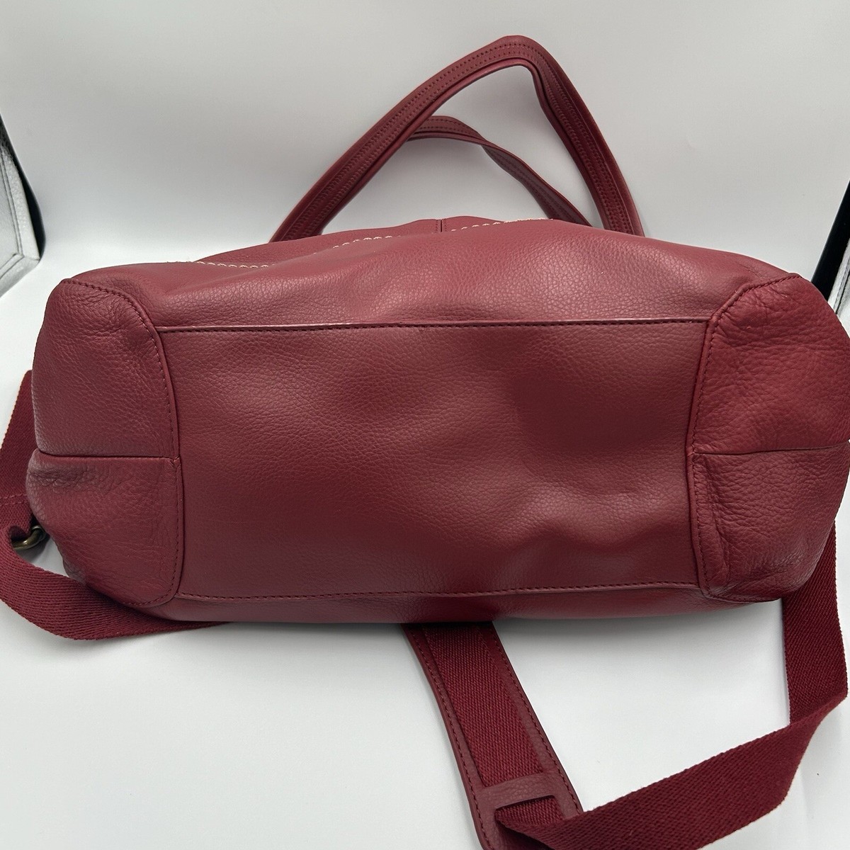 Sac The SAK En Cuir Rouge Vieilli - Pochette Bandoulière Convertible - Occasion - Style Pratique Et élégant