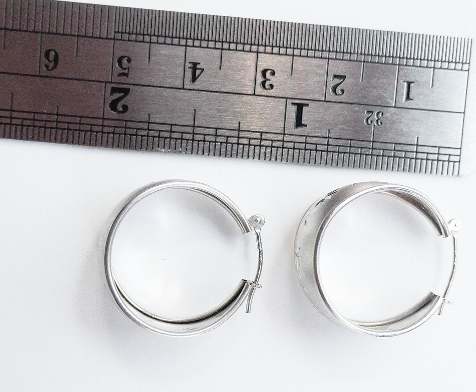 JCM 14K White Gold 20mm (.78") Hoop Etched Snap Bar Earrings Solid 2