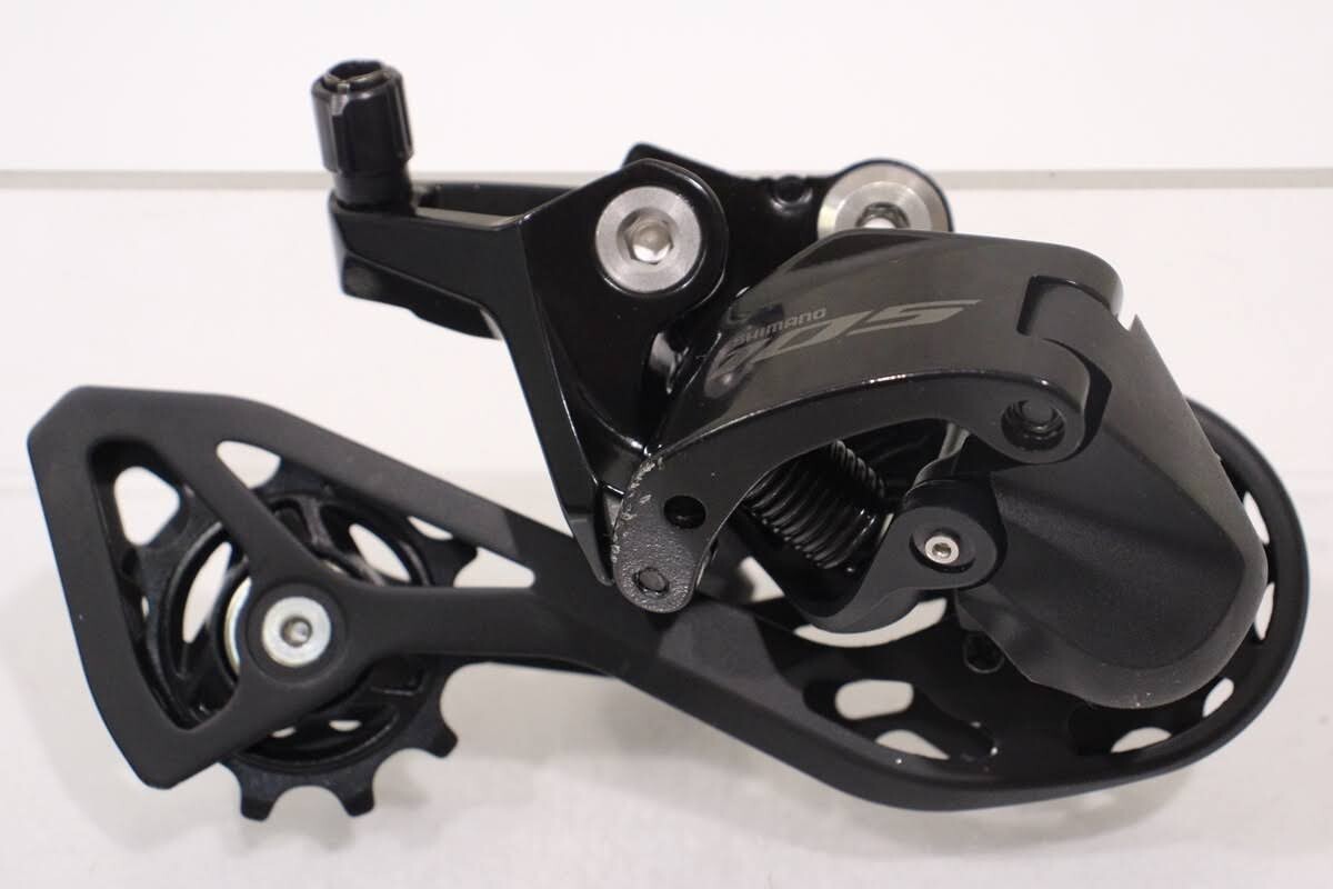 SHIMANO R7120 Series 105 2x12s Hydraulic Disc Brake Group SHIMANO R7120 Series 105 2x12s Hydraulic Disc Brake Group