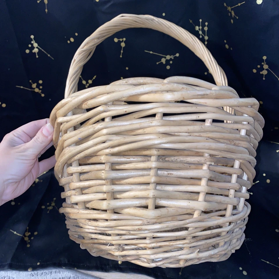 xLarge Round Wood Bamboo Woven Gathering Basket w/ Handle - Image 4 of 4