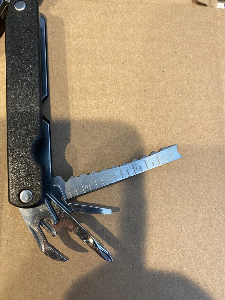 Multi Tool File, Can Opener, Bottle Opener, Pliers 1 Blade