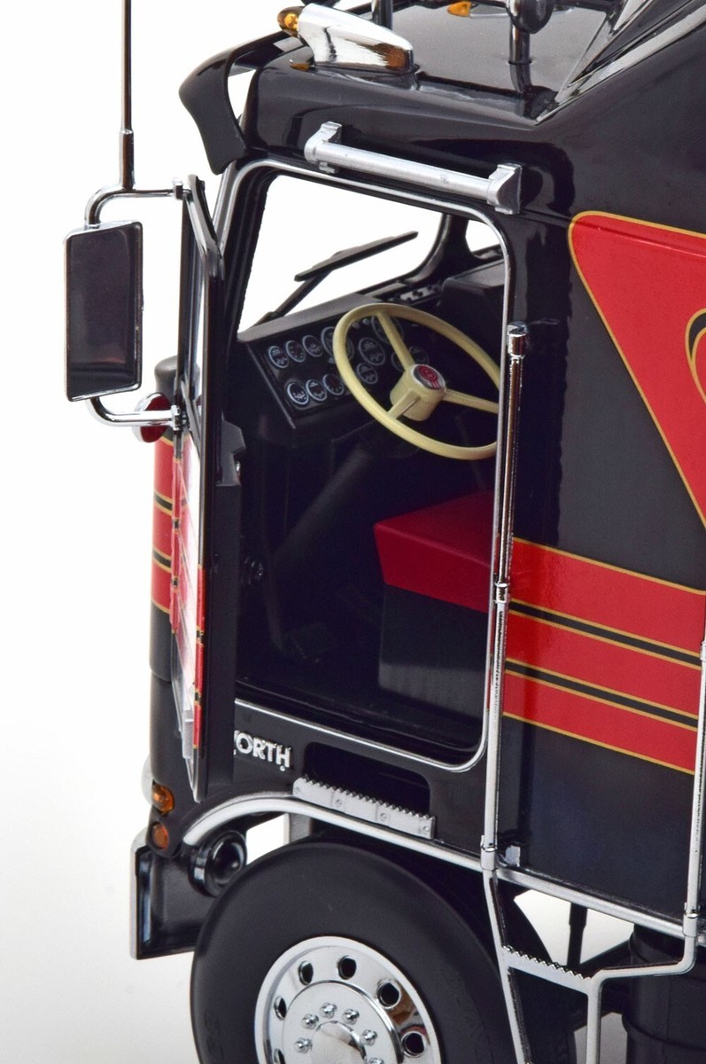 ROAD KINGS 1976 KENWORTH K100 AERODYNE BLACK WITH RED 1:18 ROAD KINGS 1976 KENWORTH K100 AERODYNE BLACK WITH RED 1:18