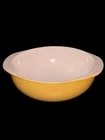 Vintage Pyrex Ovenware Glass Casserole Dish #024 Yellow Round 2 Quart NO LID MCM