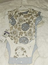 NWT GERBER 3 Piece Onesies Girl Newborn 5 To 8 Ibs