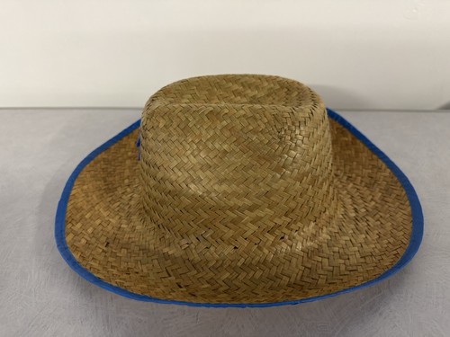 Children Straw western/Cowboy Hat with a star badge, fancy party - Picture 2 of 7