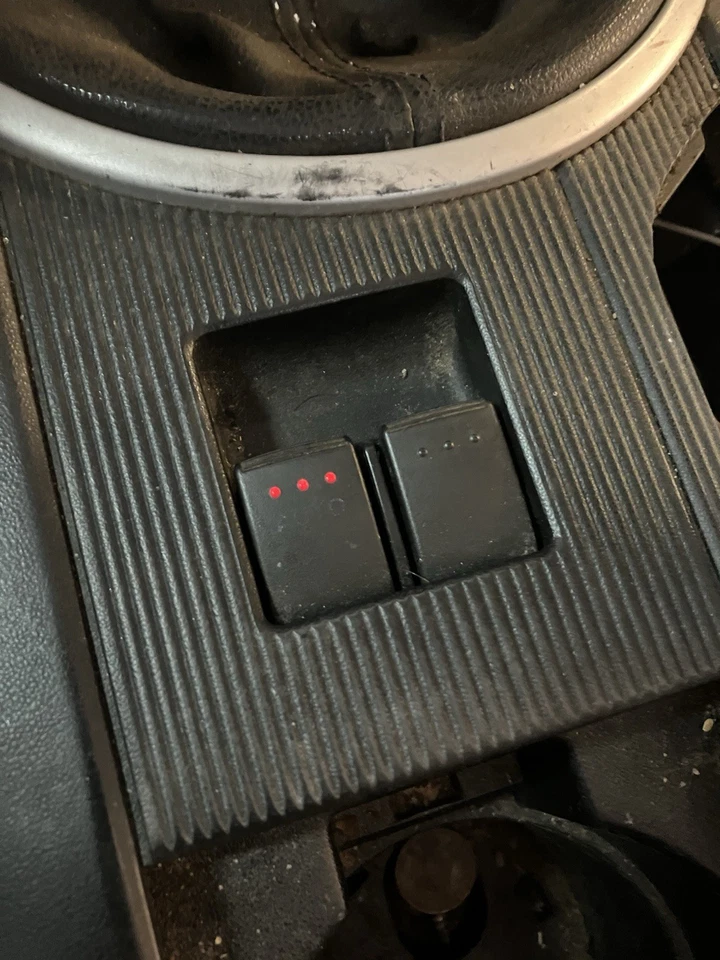 Interruptor de ventana manual Mazda MX-5 Miata 2006-2008 techo blando OEM Foto 2 de 4