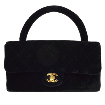 CHANEL emmaちゃん愛用 vintageバッグ ASAP Rocky stepping out with a vintage Chanel briefcase sourced by