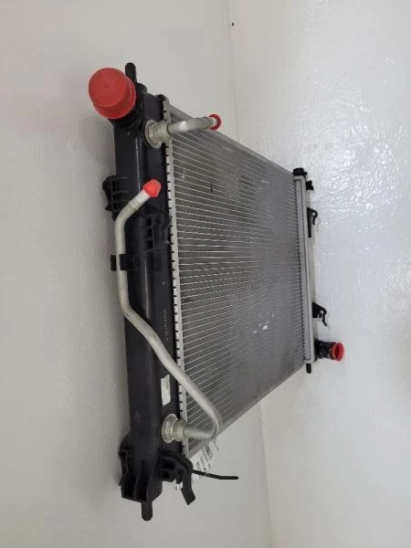 2012-2017 HYUNDAI ACCENT 1.6L Radiator 12-17 253101R150 — 第 2/4 张图片