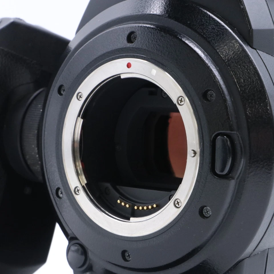 Canon EOS C300 Cinema Camcorder EF-mount Shuttercount 3593h [Excellent+5] #6483 - Image 3 of 4