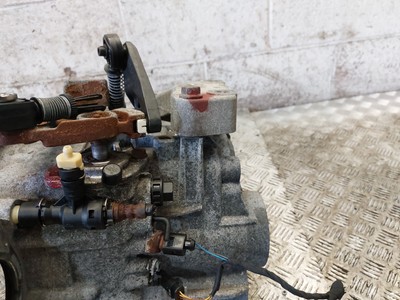 Volkswagen PASSAT B7 2011 Manual 6 Speed Gearbox 02Q301103 Diesel  