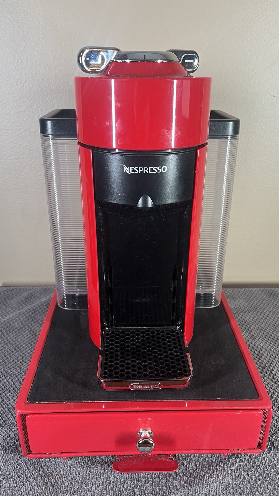 Nespresso DeLonghi Vertuo Coffee Espresso Maker ENV135R & Drawer Stand