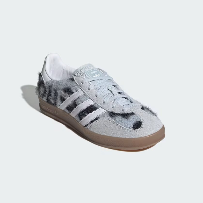 アディダス  GAZELLE INDOOR MH ATMOS adidas atmos Pink GAZELLE INDOOR MH JS4598 Halo Blue / Cloud White