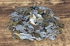 Lot Of 270 Metal/Brass/Nickel Keys, Vintage  Modern 4 lbs 