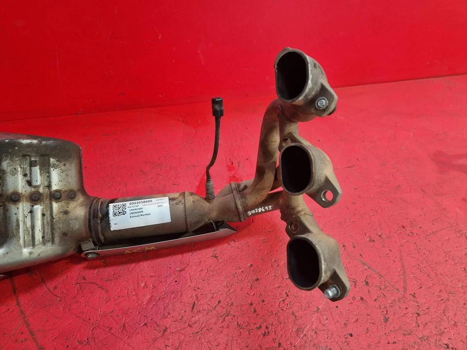 COLECTOR ESCAPE TRIUMPH TIGER SPORT 660 2023 Foto 2 de 4