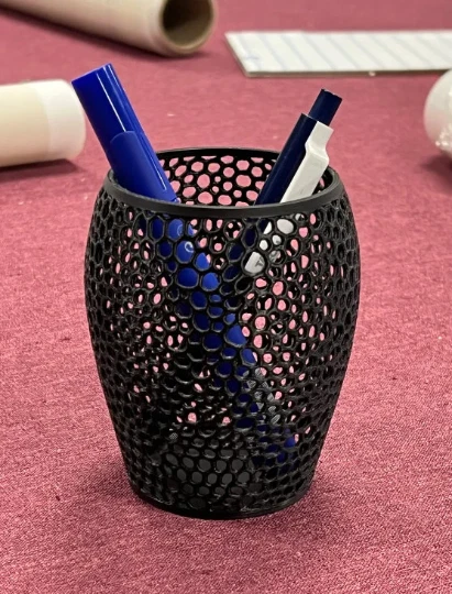 Modern Voronoi Toothbrush Holder | Cute Elegant Toothbrush Holder | Pencil & Pen - Image 3 of 4