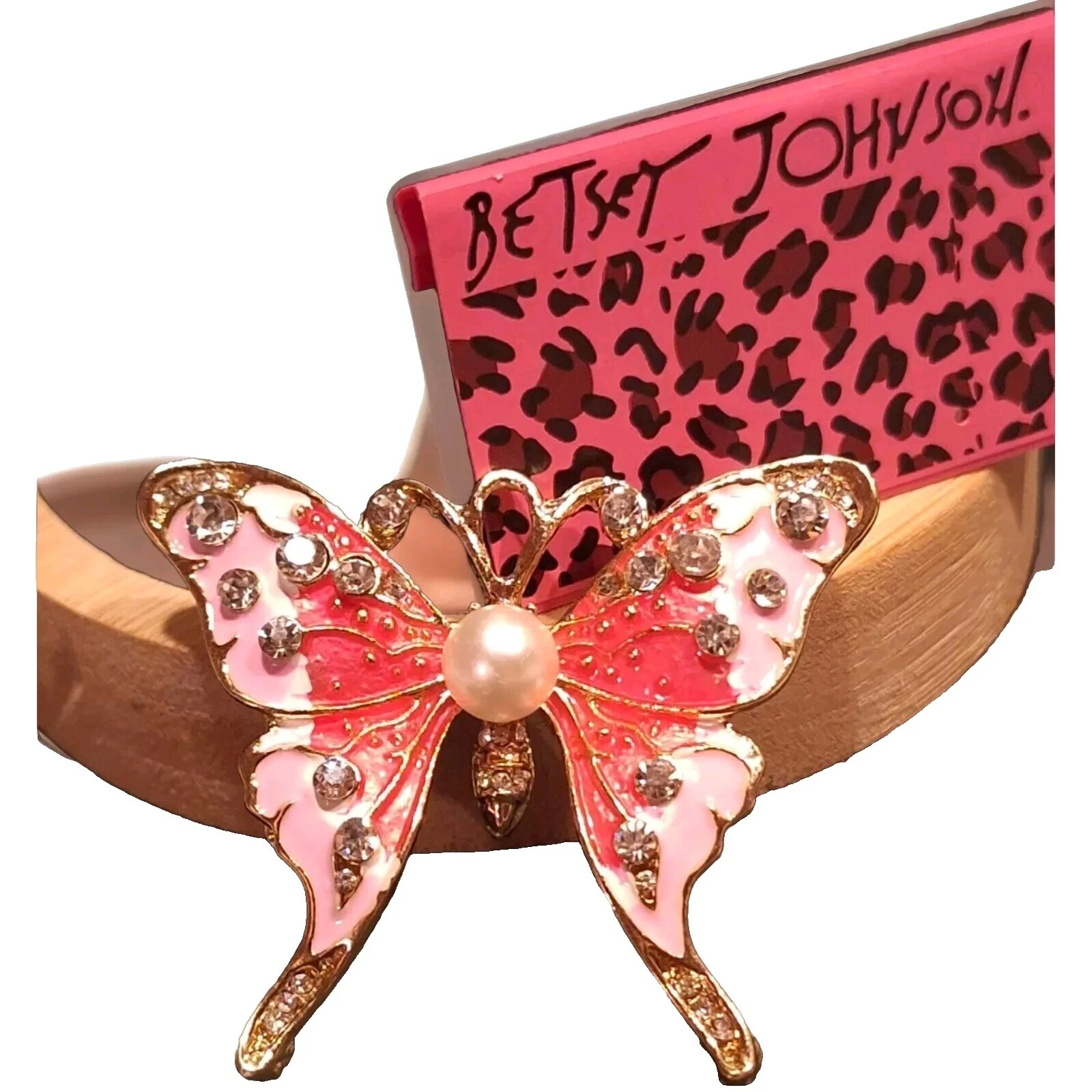 Betsey Johnson White Pearl Fashion Brooches & Pins