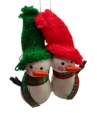 Vintage Wooden Hand Painted Snowman Friends Christmas Holiday Tree Ornament 2.5"