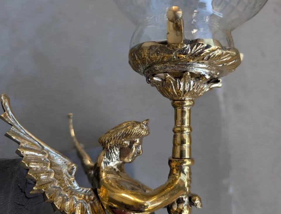 Lâmpada de parede Angel Mermaid globo de latão e vidro | Arandela Art Deco Ocean Mermaid - Imagem 4 de 4