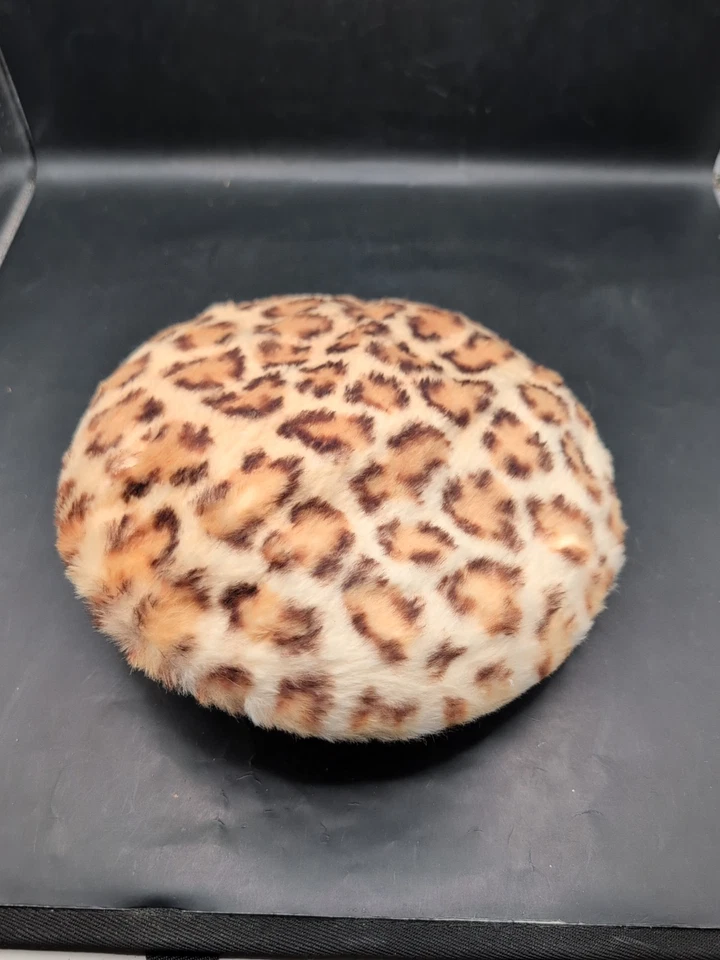 Sombrero de piel vintage con estampado de leopardo Valerie Modes Foto 3 de 4