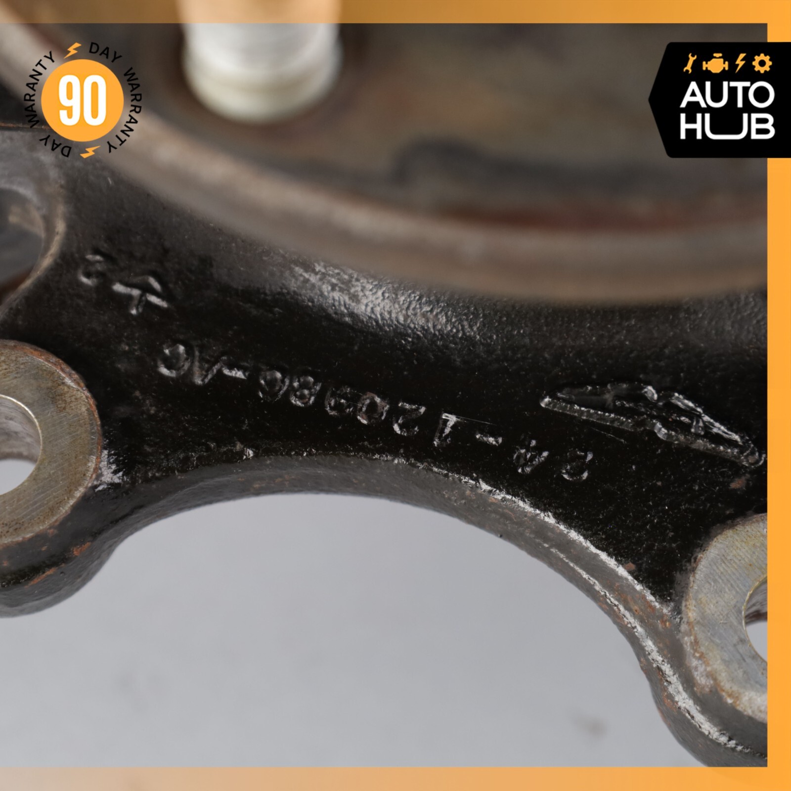 00-04 Aston Martin DB7 Vantage Front Right Side Spindle Knuckle Hub OEM 23k