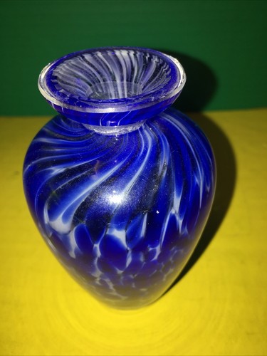 Crystal Clear Small Vase 3 3/4"H x 2"W Blue, White - Picture 2 of 10