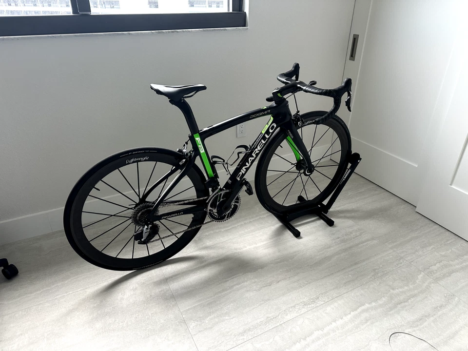 Cuadro de fibra de carbono Pinarello Dogma F8 Torayca T1100-1K 44 cm Foto 4 de 4