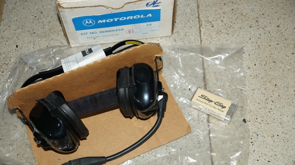 Genuine Motorola Heavy Duty Dual Muff Headset BDN6645A 40081G-03 - Image 3 of 4