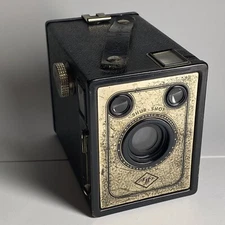 ANSCO AGFA SHUR SHOT B-2 VINTAGE BOX CAMERA - c.1930’s