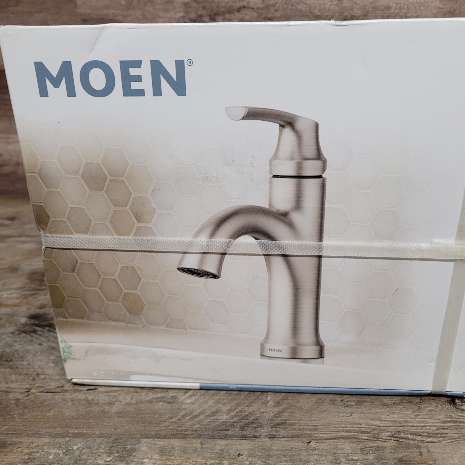 NEW Moen Wellton 1Handle Bathroom Faucet 84980SRN Brushed Nickel Spot
