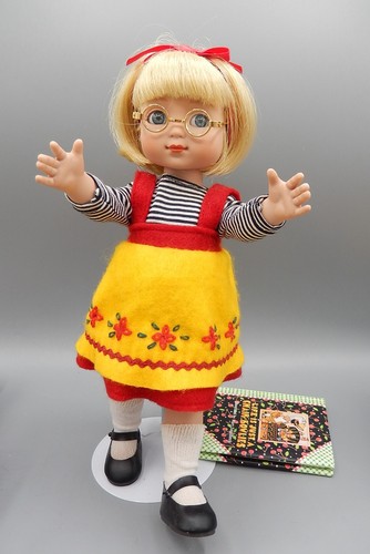 Tonner Ann Estelle Mary Engelbreit Artist Doll & Book 10 1/2 in - Picture 12 of 16