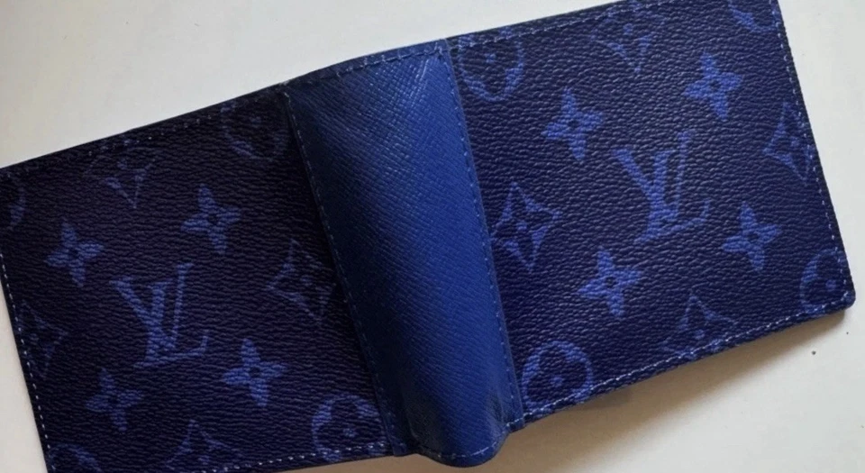 Louis Vuitton Navy Bifold Wallet Monogram - Image 2 of 4