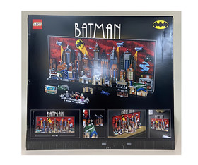 LEGO 76271 Batman Gotham City Skyline NEW Sealed - Great Gift