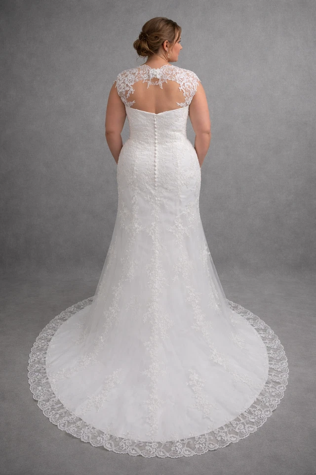 SALE I HBH Brautmode Brautkleid Fit und Flair aus Spitze bestickt Gr.44,46 - Bild 2 von 3