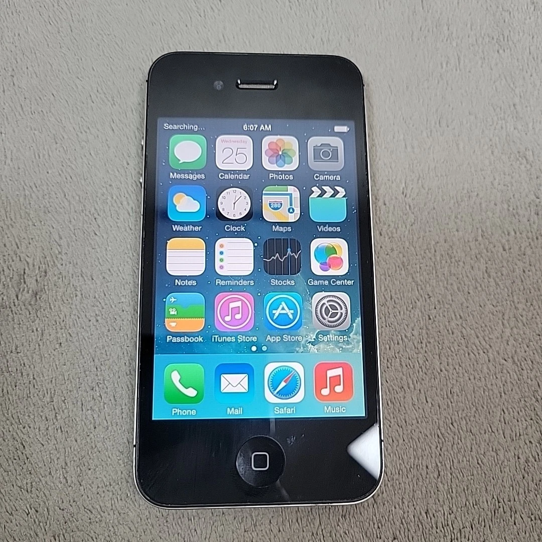 iPhone 4 Black 16GB for Sale - eBay