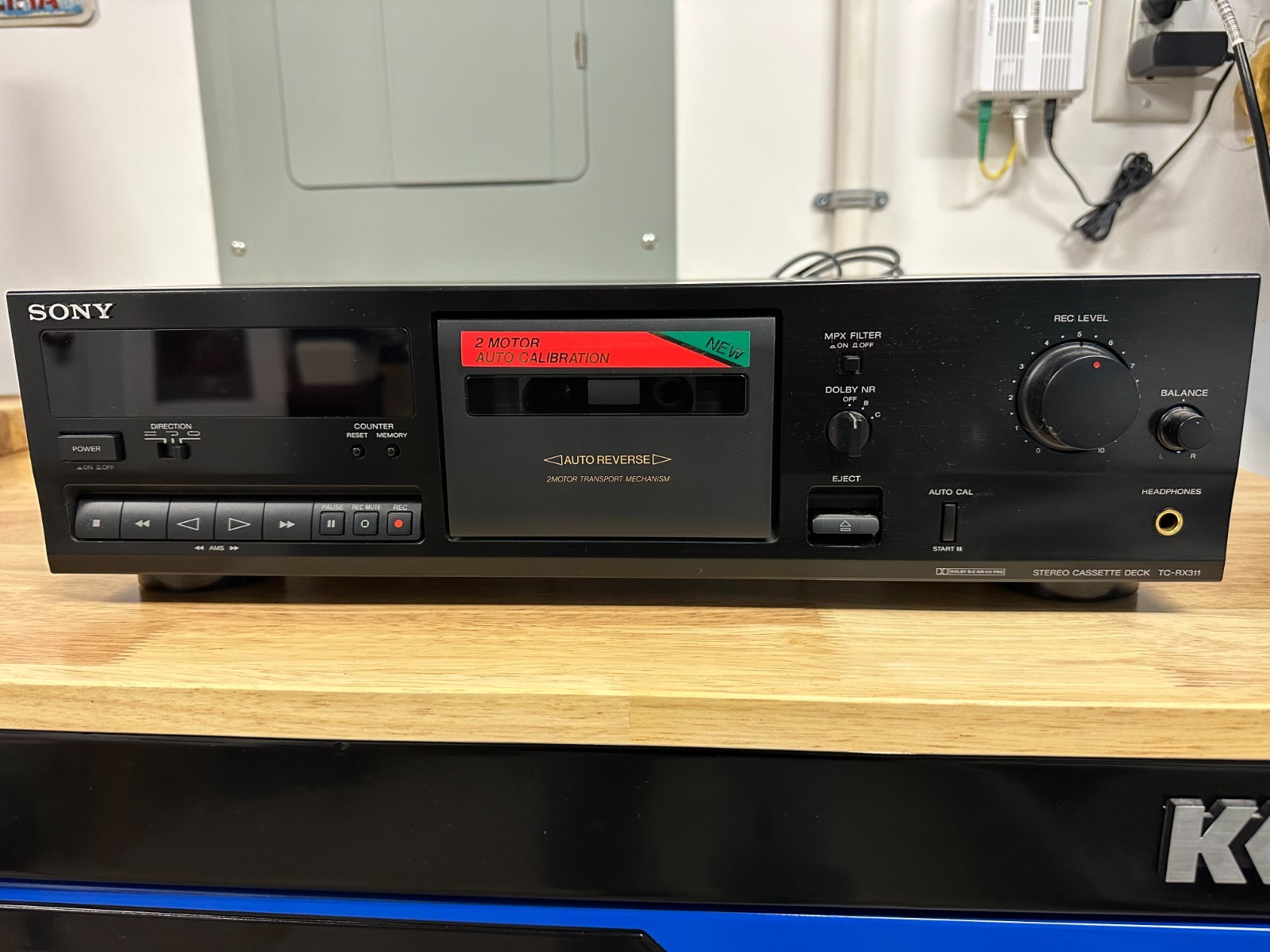 SONY TC-RX311 auto reverse cassette deck.  Fully Functional