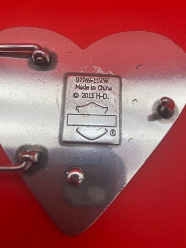 Harley-Davidson fibbia per cintura donna argento e rosso a forma di cuore - Foto 5 di 5