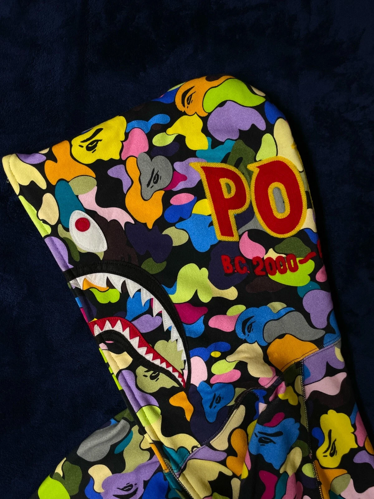 A BATHING APE (BAPE) Felpa con cappuccio multicolore mimetica squalo squalo cerniera intera taglia XL 2021 indossata una volta