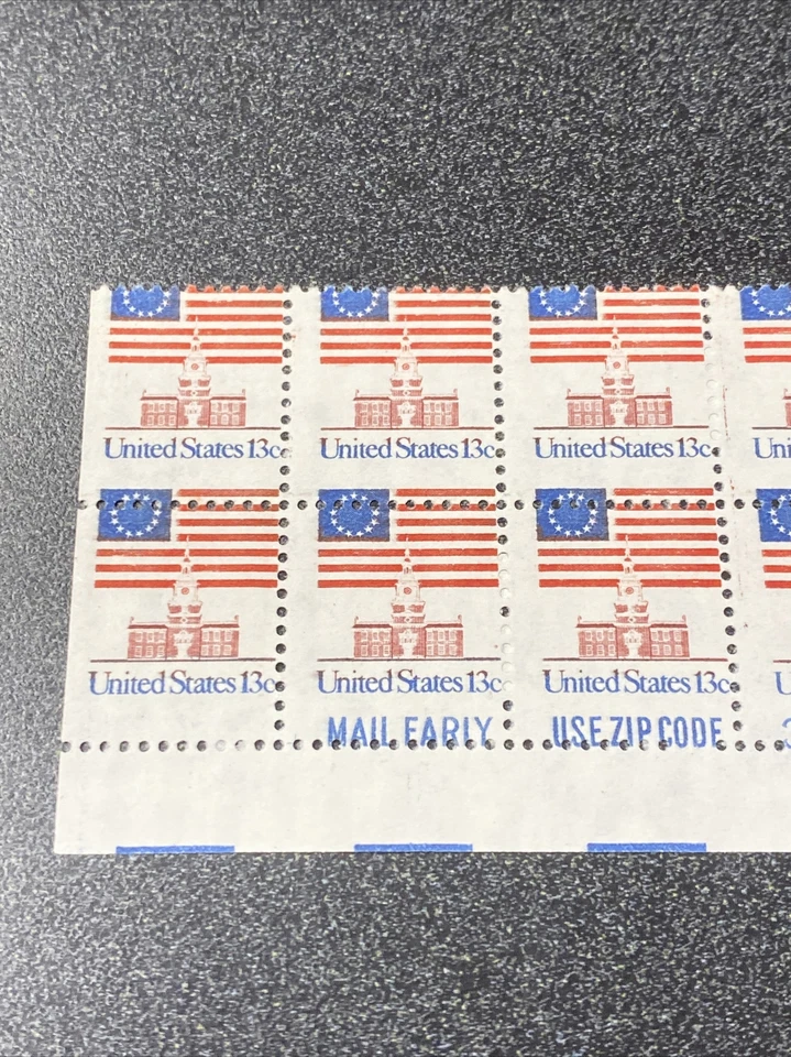EFO: US 1622 Flag Over Independence Hall Plate Block Of 20 - Very Cool Item - Image 2 of 4