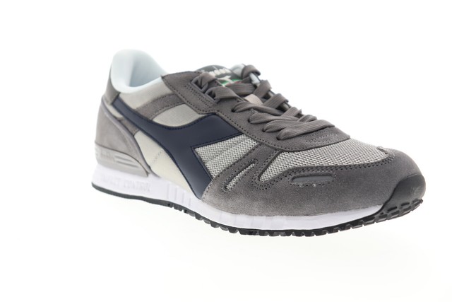 diadora titan 2