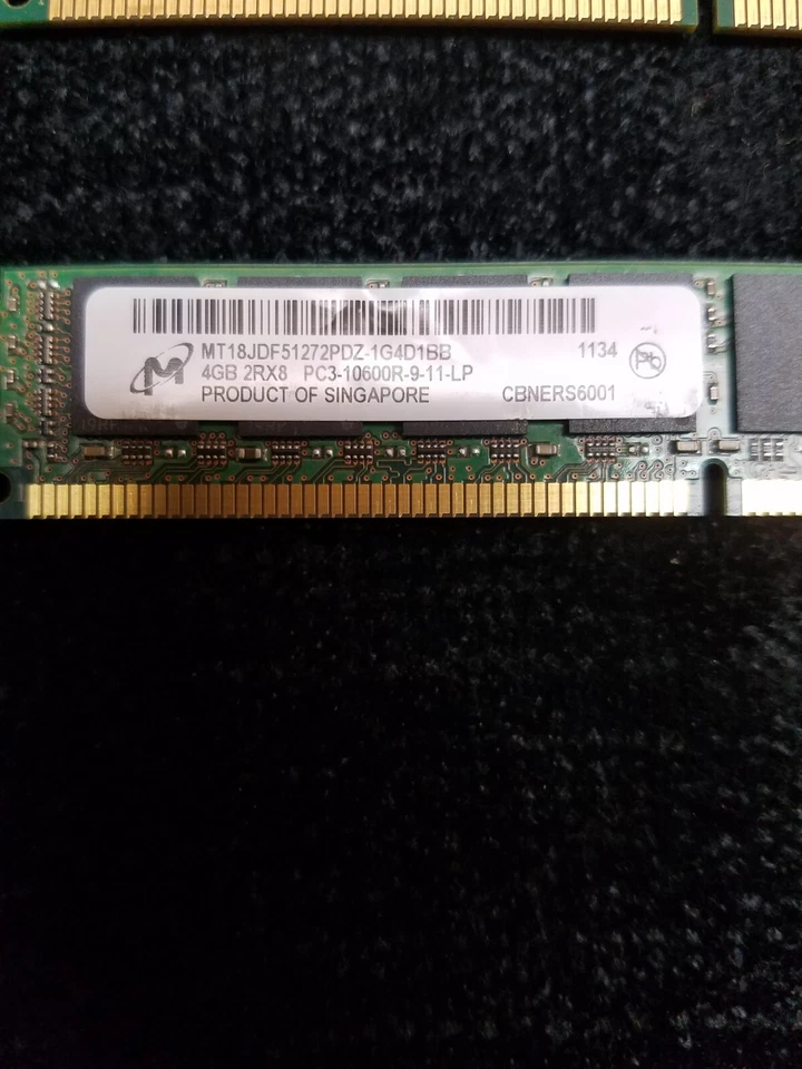 Micron 4GB 2Rx8 PC3-12800R ECC Reg Server Memory MT18JDF51272PDZ-1G1D1DD -PAIR - Image 3 of 4