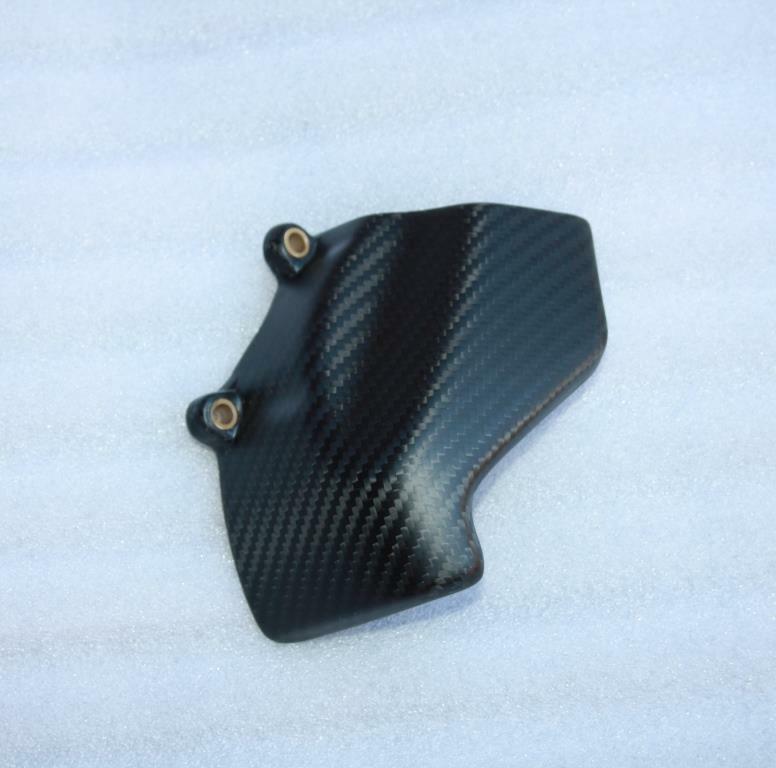 Protection embrayage BMW K1200R en carbone mat T2 haut de gamme
