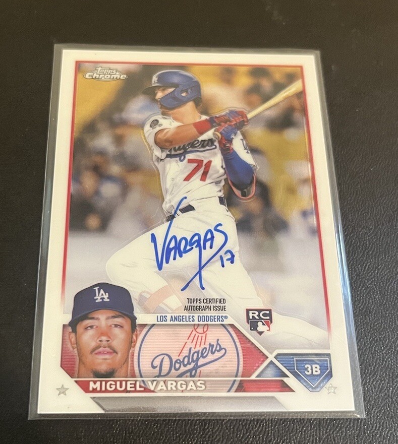 MIGUEL VARGAS 2023 TOPPS CHROME ROOKIE ON CARD AUTO Los Angeles Dodgers