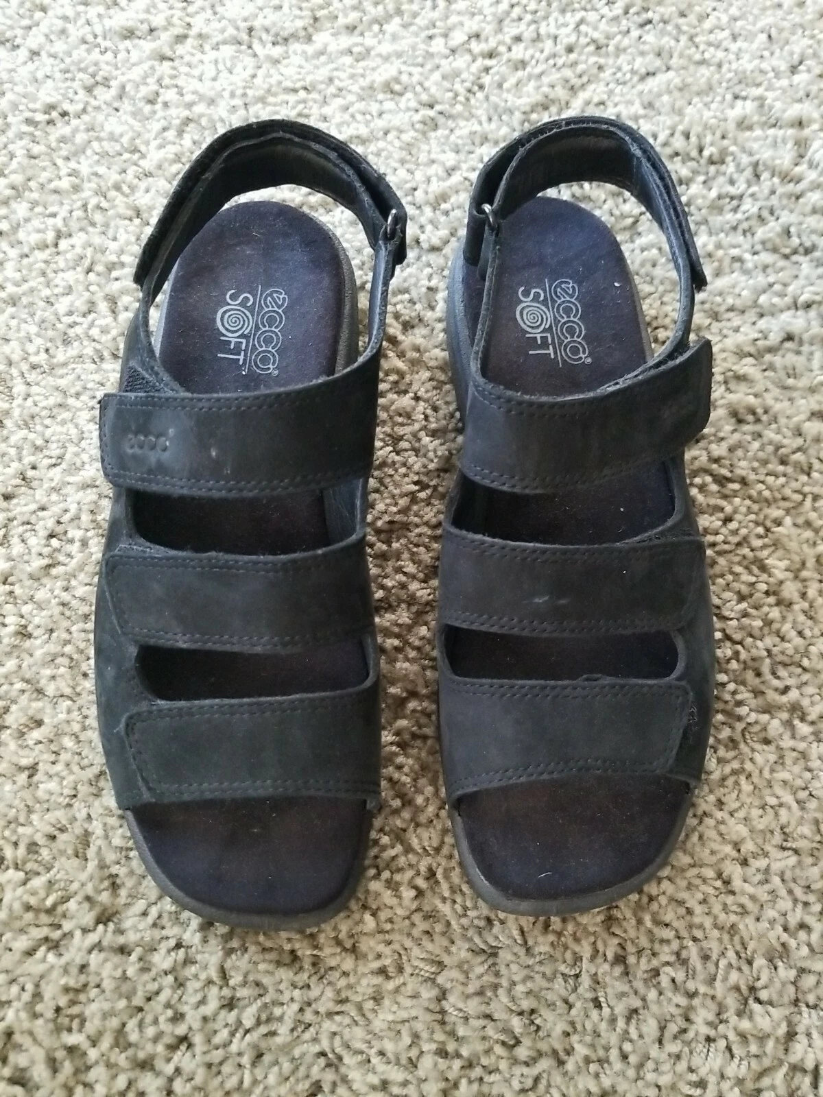 Sandali neri morbidi ECCO da donna taglia 38 8 8 5 cinturino in pelle scamosciata con gancio e anello